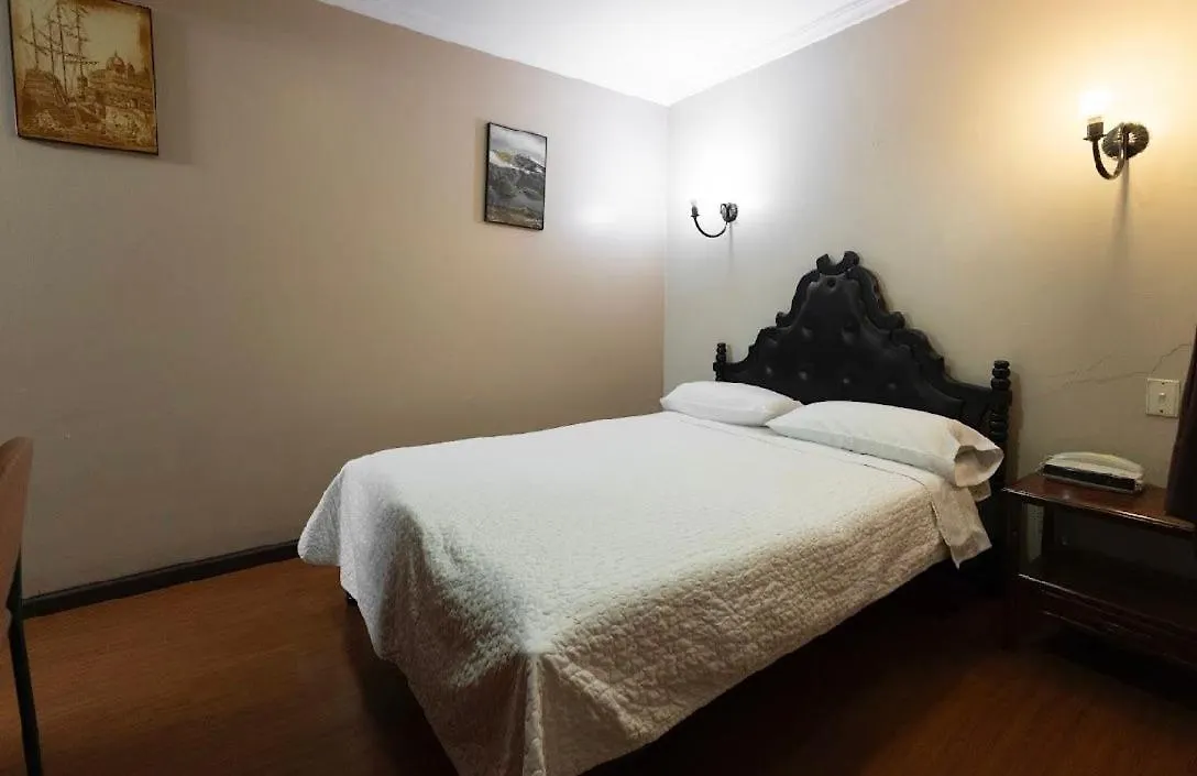 *** Hotel Suites&Hotel El Quijote Cuenca Ecuador