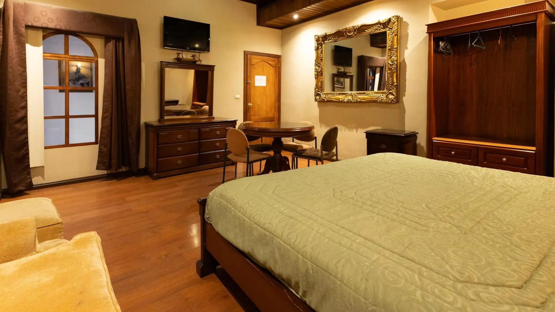 Suites&Hotel El Quijote Cuenca