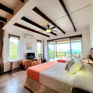 Semilla Boutique Hotel Puerto Ayora (Galapagos Islands)
