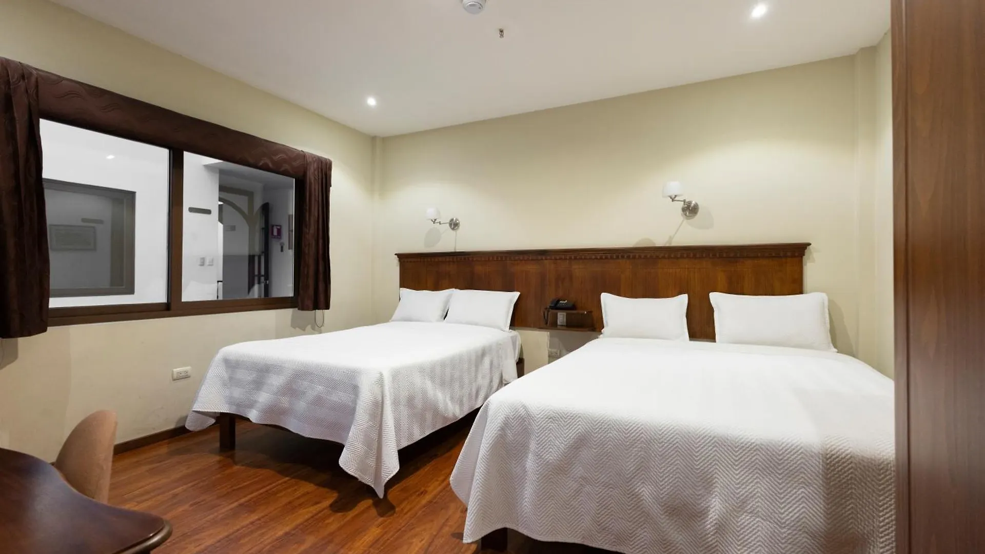 Hotel & Suites El Quijote Cuenca